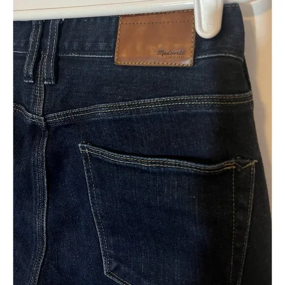 Madewell women’s Blue jeans Size 26 Rail Straight Low Rise Zipper Pockets - Picture 15 of 16